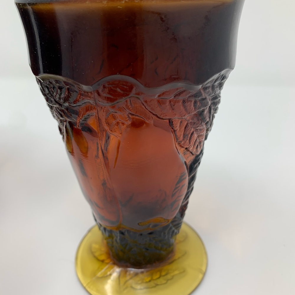 💎 RARE VINTAGE TIARA SWEET PEAR Dark Amber footed Tumblers 9oz goblet glass 5” - Picture 6 of 8